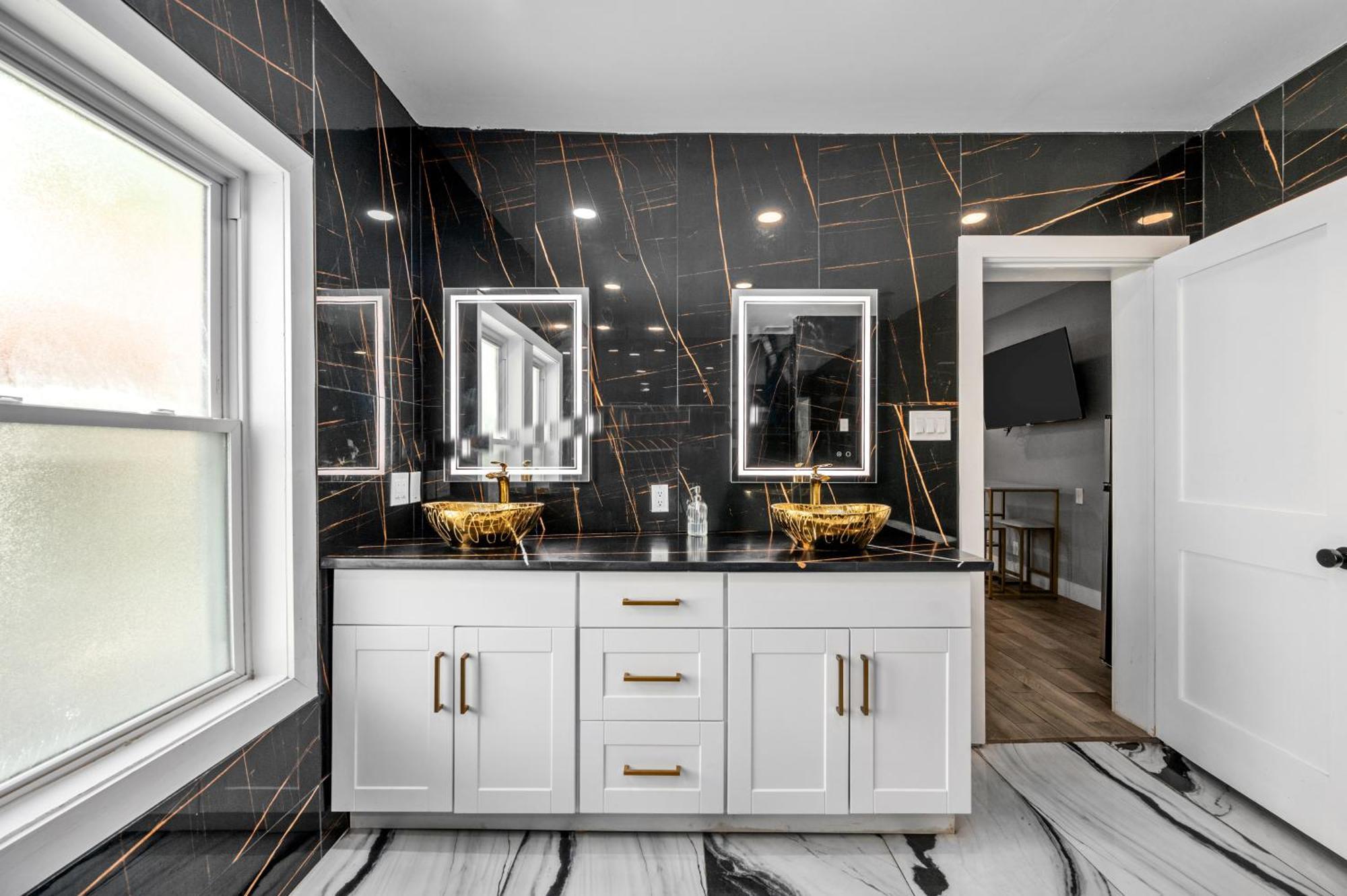 Chic Studio Apt In Central Houston With Free Parkアパートメント エクステリア 写真